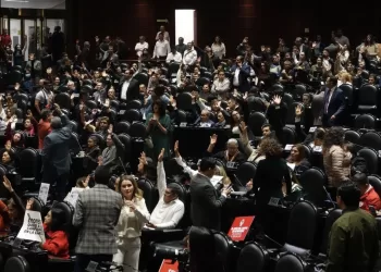 Abren puerta a periodo extra en San Lázaro para analizar reforma electoral