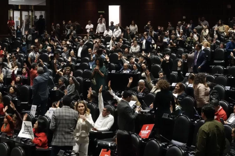 Abren puerta a periodo extra en San Lázaro para analizar reforma electoral