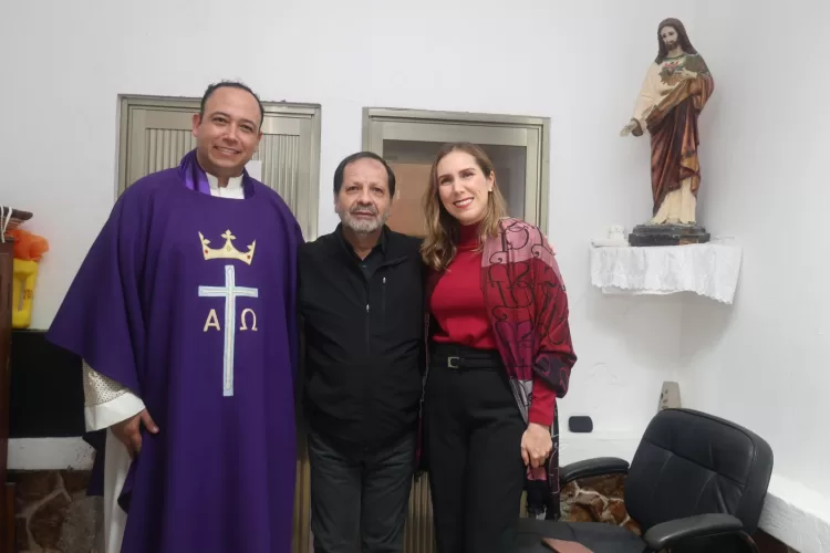 Familias de Isla Mujeres renuevan su fe en Concierto Esperanza Viva con Martín Valverde