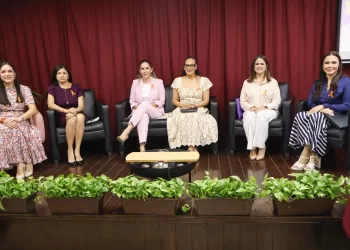 TEQROO realiza conversatorio “Mujeres Juzgadoras: una visión con perspectiva de género”
