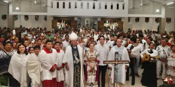 Atenea Gómez Ricalde encabeza la tradicional Vaquería en Honor a la Virgen de la Inmaculada Concepción en Isla Mujeres