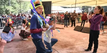 Restituye Sheinbaum 3 mil hectáreas de tierra comunal en la Tarahumara