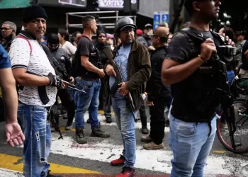 Venezuela quiere la paz; Trump, 'acceso total' a su petróleo