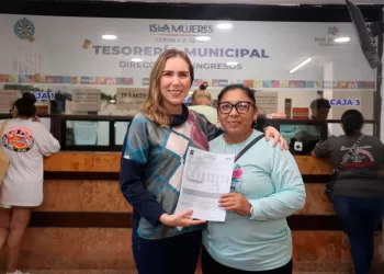 Atenea Gómez Ricalde supervisa Programa de Descuentos del Predial 2026 en Isla Mujeres