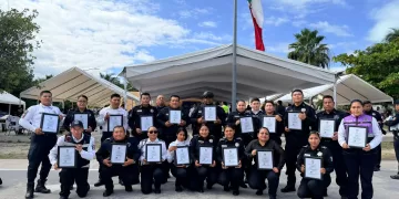Atenea Gómez Ricalde reconoce el trabajo de las y los policías en su día
