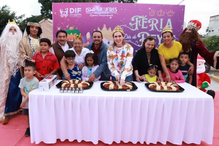 Atenea Gómez Ricalde celebra el Día de Reyes Magos con las familias de Ciudad Mujeres