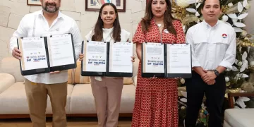 Ana Paty Peralta renueva convenio para Centro de Autismo DIF-Teletón este 2026