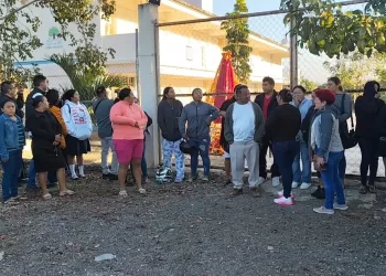 Cierran padres CBTA de Dziuché, por llegada de docente acusado de acoso