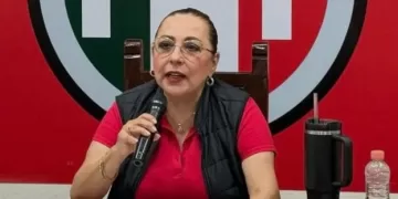 Venezuela es el modelo que Morena quiere replicar en México: Cora Amalia Castilla