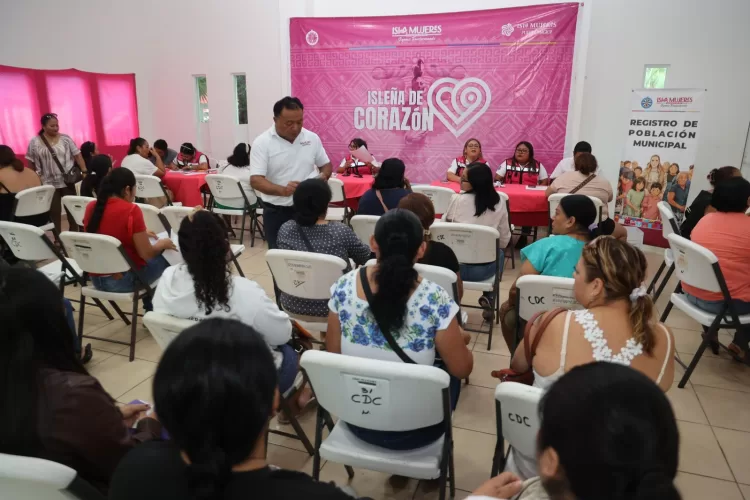 Gobierno de Atenea Gómez Ricalde inicia registro del programa “Isleña de Corazón 2026”