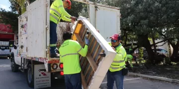 Gobierno de Isla Mujeres continúa con el programa de Descacharrización; retira 3.5 toneladas de cacharros