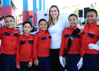 Isla Mujeres abre convocatoria para el Concurso de Escoltas 2026