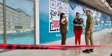 Suspende Puerto Morelos obras por incumplimiento a la ley