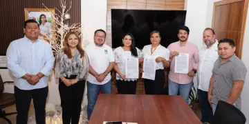 Ratifica Blanca Merari compromisos con el sindicato de trabajadores del Ayuntamiento para mejorar condiciones laborales