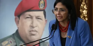 Fuerzas armadas de Venezuela reconocen a Delcy Rodríguez como presidenta tras secuestro de Maduro