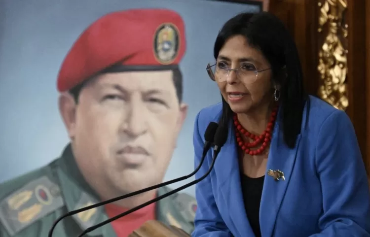 Fuerzas armadas de Venezuela reconocen a Delcy Rodríguez como presidenta tras secuestro de Maduro