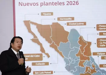 Se arrastran conflictos administrativos de la reforma educativa de Peña: Mario Delgado