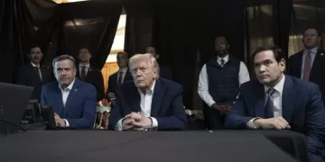 Algo tendrá que hacerse con los cárteles de la droga en México, amaga Trump