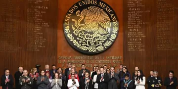 Con Claudia Sheinbaum, Mara Lezama refrenda compromiso con la justicia social en el 109 aniversario de la Constitución