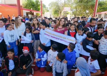 Mara Lezama responde a las y los estudiantes y entrega domo escolar esperado por más de 25 años en Rancho Viejo