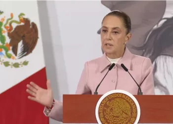 Sheinbaum no descarta que relevo de Arturo Abreu venga de su gabinete