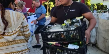 Impulsa Puerto Morelos la salud pública con jornada de vacunación antirrábica, reciclatón y croquetón