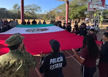 Impulsan educación cívica y proximidad social con “Policía en tu escuela” en Puerto Morelos