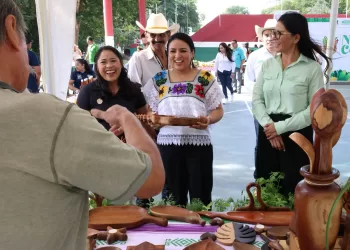 Impulsa Blanca Merari el consumo local con el programa “Mercado Local Nuestra Cosecha”