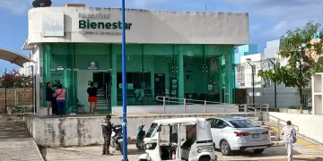 Comercios ya operan con normalidad en Playa del Carmen