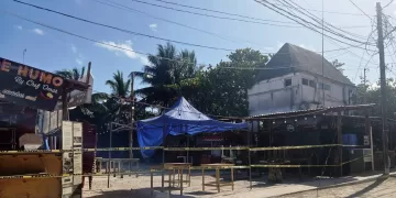 Aseguran 4 locales en Holbox, tras fuerte operativo