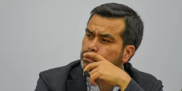 Reforma de 40 horas no garantiza 2 días de descanso: ‘Morena traicionó a trabajadores’, reprocha MC