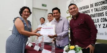 Gobierno de Estefanía Mercado fortalece la capacitación comunitaria