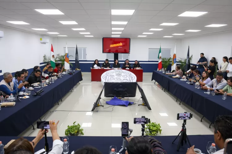 Con el liderazgo de Estefanía Mercado, Playa del Carmen activa estrategia integral contra el sargazo 2026