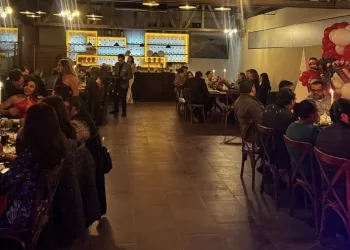 Esperan restaurantes de Cancún llenos totales por San Valentín