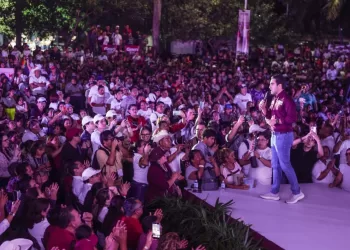 Aprieta el paso Eugenio Segura