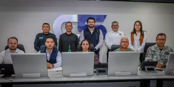 Refrenda Ana Paty Peralta coordinación con el C5 para atención a emergencias en Cancún