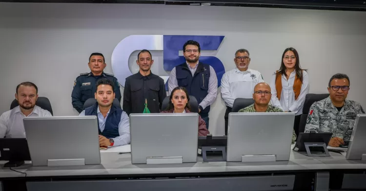 Refrenda Ana Paty Peralta coordinación con el C5 para atención a emergencias en Cancún