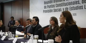 Comisiones del Senado inician debate sobre iniciativa presidencial de la jornada 40
