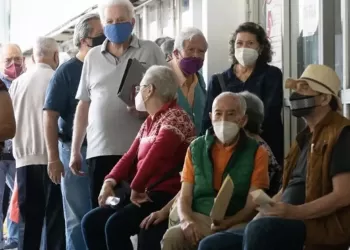 Sheinbaum defiende programas de Bienestar: "No es asistencialismo, es un derecho constitucional"