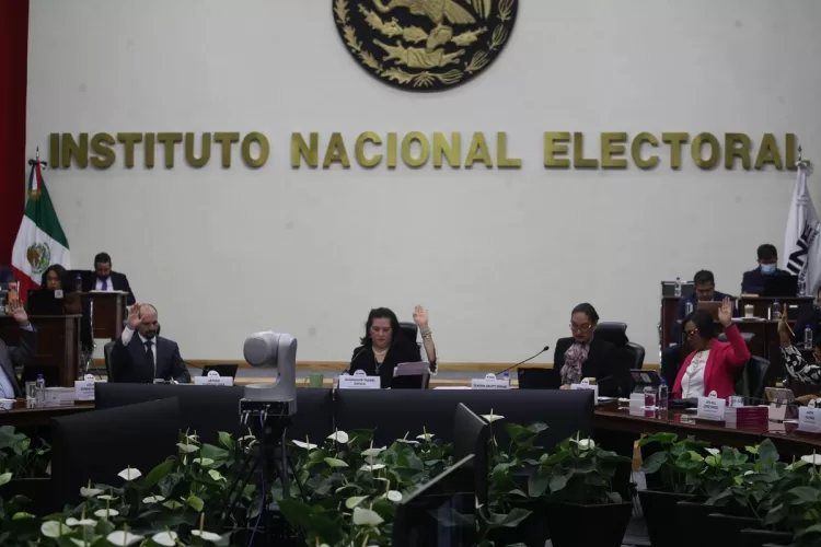 Cumplen tres organizaciones requisitos para ser partidos políticos