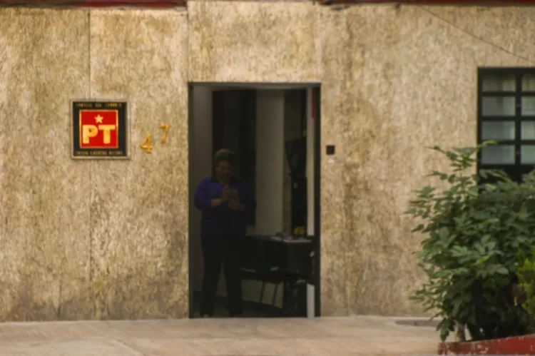 MC y PT, los más afectados con cambios en los “pluris” en el Senado