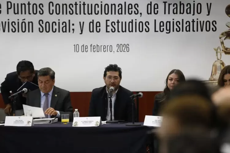 Senado aprueba en comisiones semana laboral de 40 horas; se aplicará de forma gradual