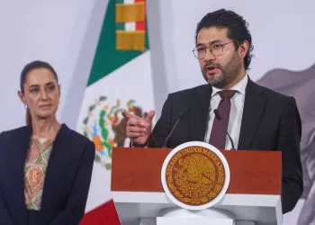 Claudia Sheinbaum niega afectaciones salariales con jornada laboral de 40 horas