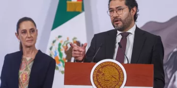 Claudia Sheinbaum niega afectaciones salariales con jornada laboral de 40 horas