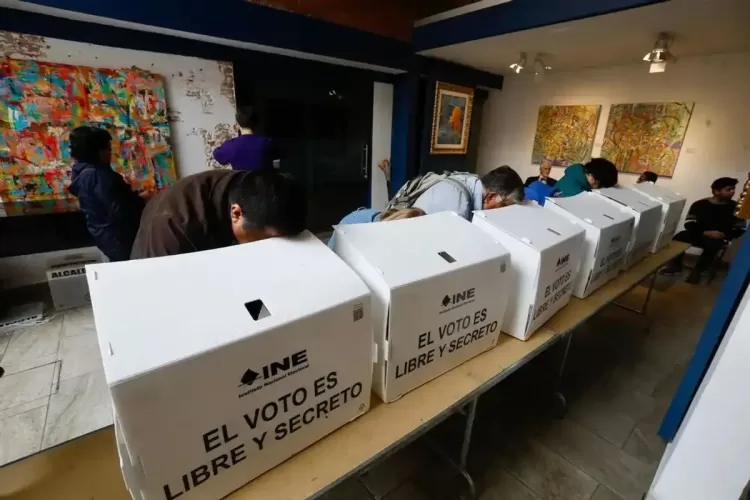 Sin sentido, enviar reforma electoral “desdibujada”: Sheinbaum; presentará iniciativa el martes