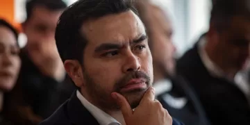 MC propone reforma electoral con voto obligatorio desde los 16 años y desaparición de OPLEs