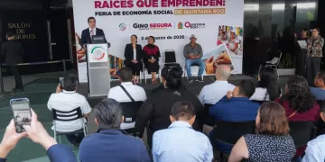 Gino Segura honra a artesanas, artesanos y productores de Quintana Roo en el Senado