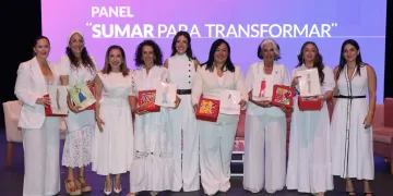 ACOTUR reconoce a las mujeres que siguen transformando el destino del Caribe Mexicano