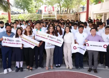 Entregan Mara Lezama y Blanca Merari domo deportivo en Colegio de Bachilleres de Puerto Morelos