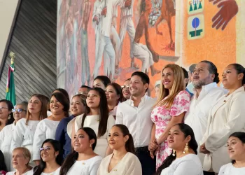 Concluye el Sexto Parlamento de Mujeres de Quintana Roo; Renán Sánchez reconoce liderazgo y propuestas de las participantes